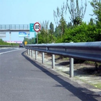 W BEAM GUARDRAIL WITH HIGHWAY